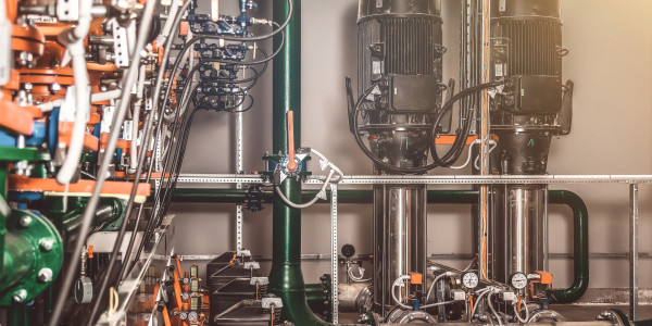 Caldereros · Calderería · Calderas · Tolvas · Cisternas · Depósitos la Bisbal de Falset · Materiales como Acero Inoxidable, Hierro y Aluminio