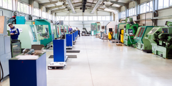 Electricistas Industriales · Instaladores Alta / Baja Tensión en Tarragona · Instalación y programación de PLCs (Controladores Lógicos Programables)