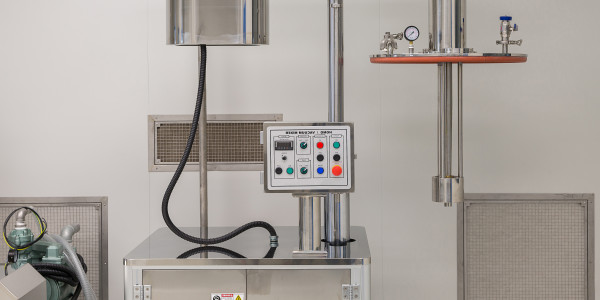 Tuberos · Instalación / Mantenimiento Tuberías Industriales Rocafort de Queralt · Montaje de tuberías para transportar líquidos, gases o productos químicos